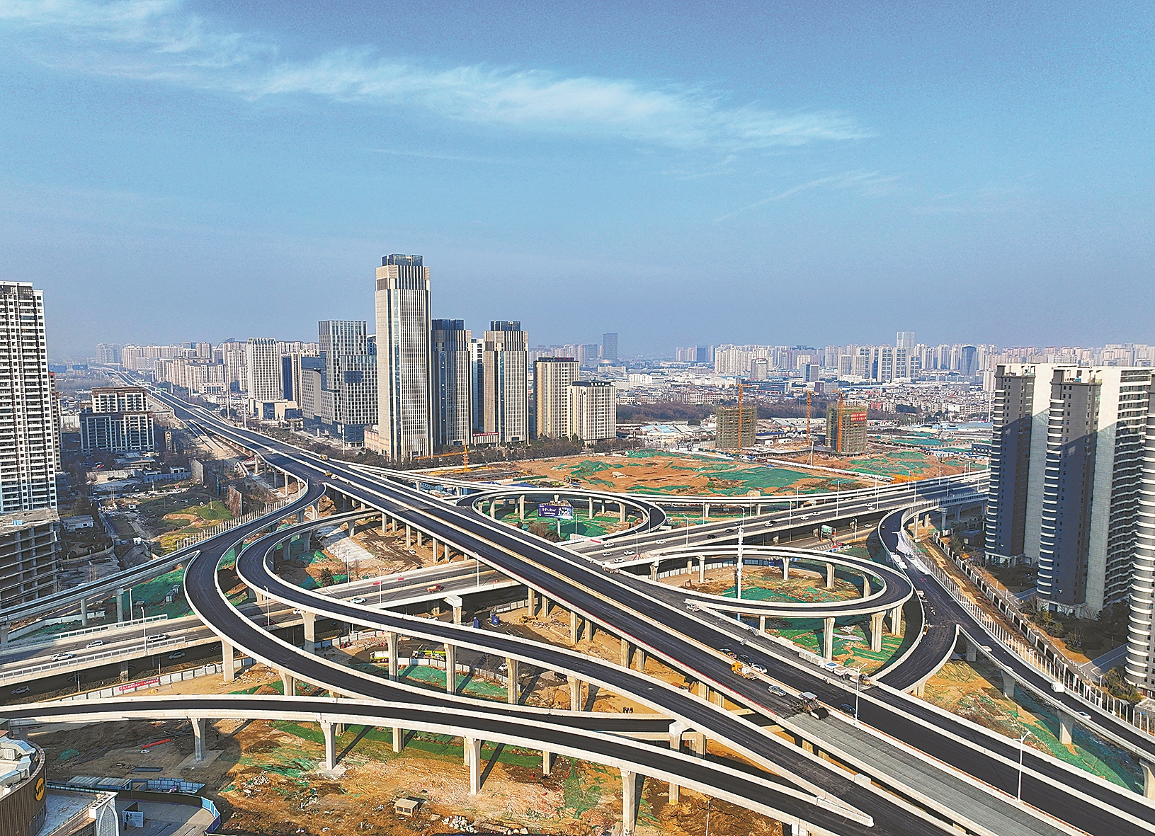 城区首个三层互通立交桥即将投用