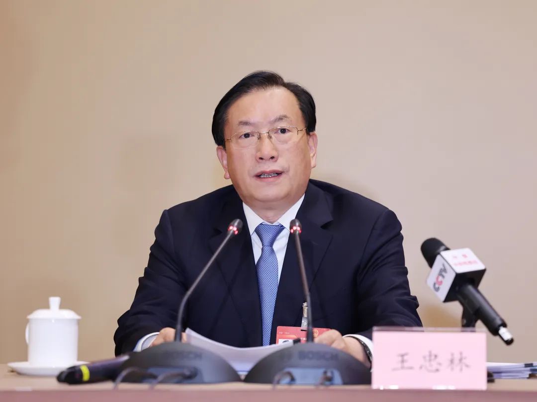 王忠林湖北跑出高质量发展加速度