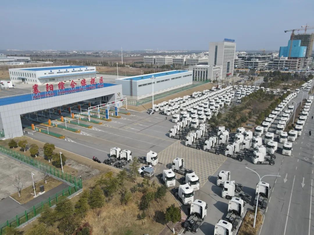 项目建设开门红总货值逾1亿美元陆港公司全力服务襄阳汽车出口远销