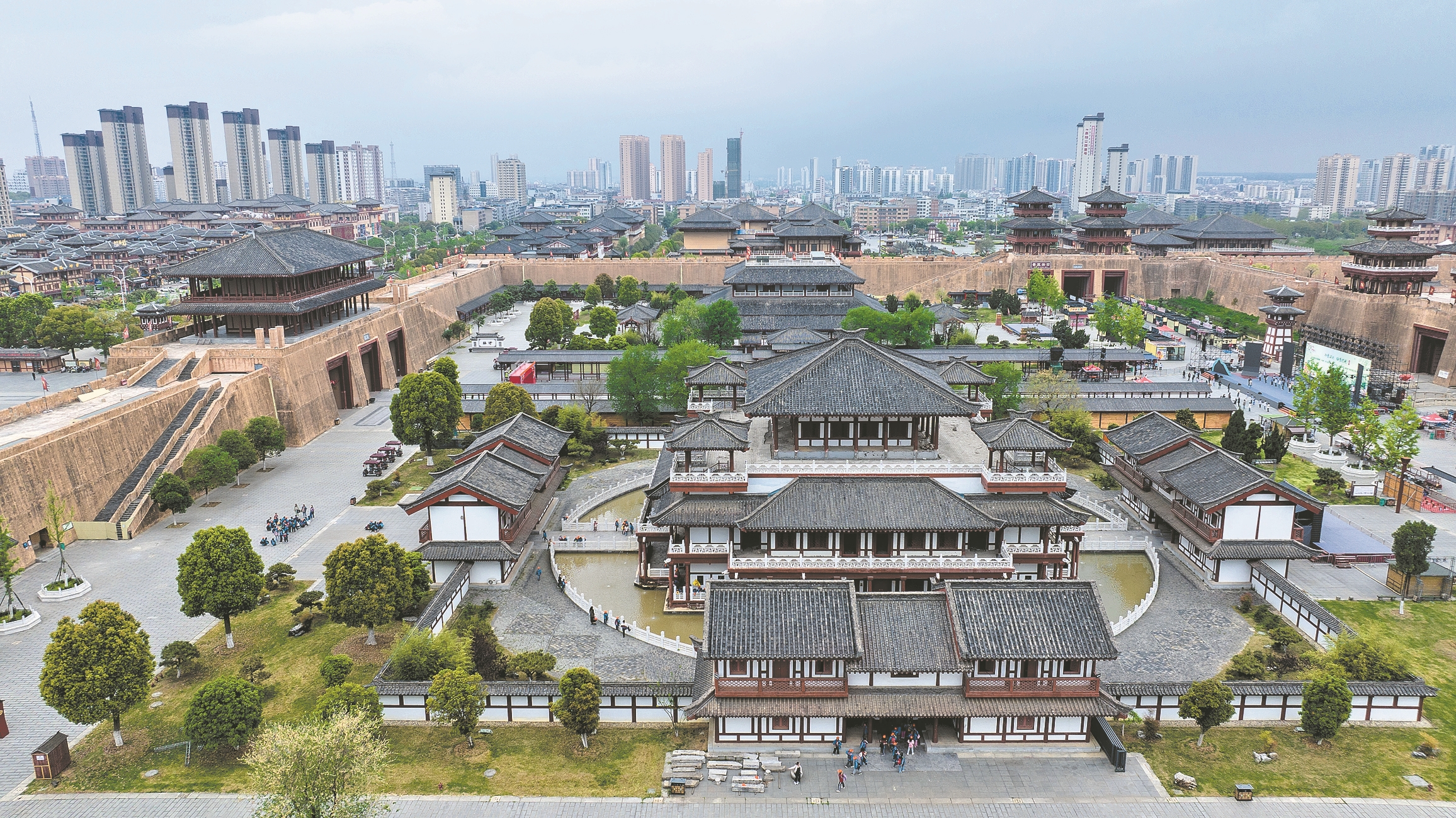 枣阳市汉城景区开展研学活动