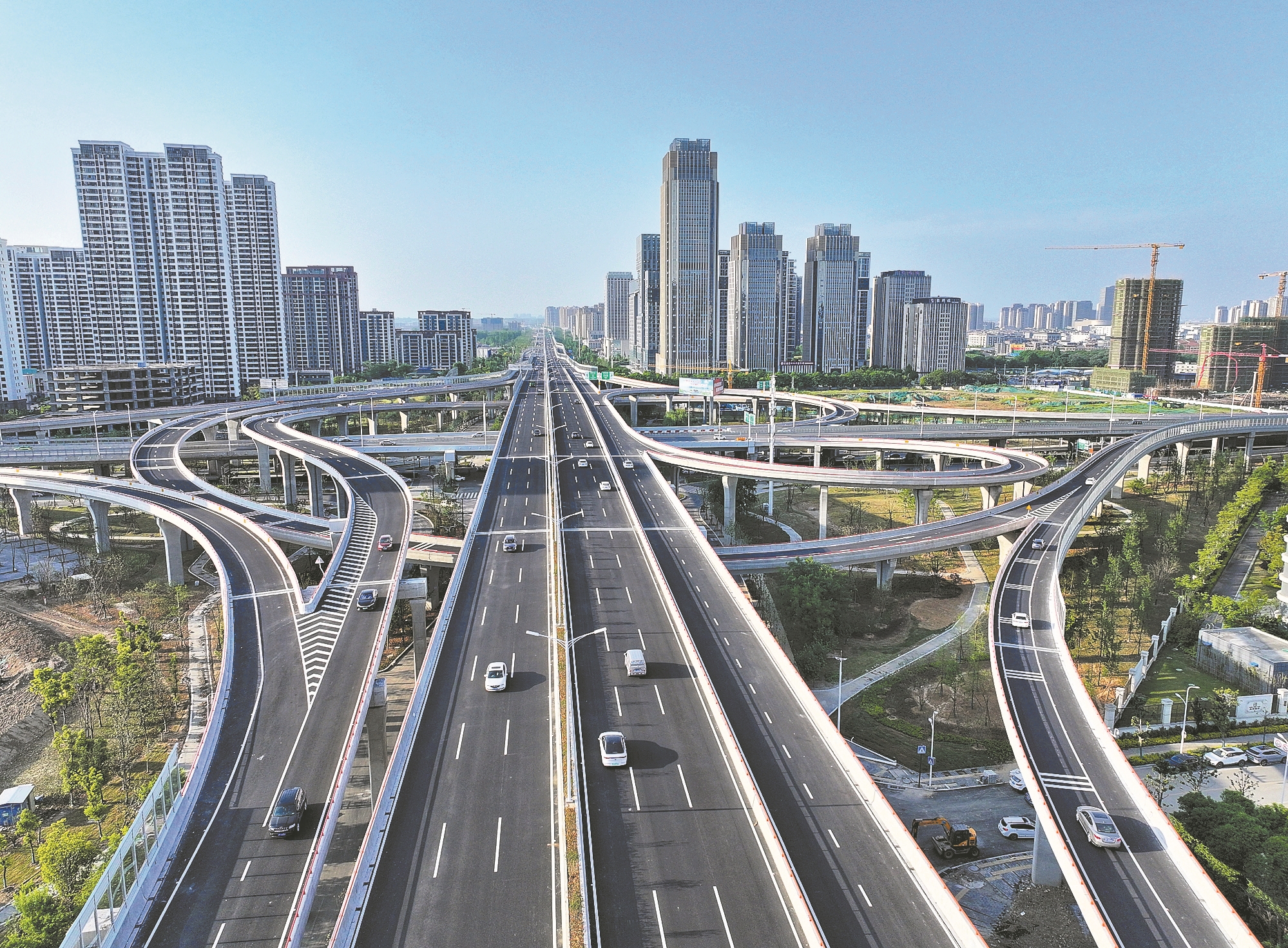 放大"七省通衢"新优势 ——襄阳奋力建设汉江生态经济带高质量发展