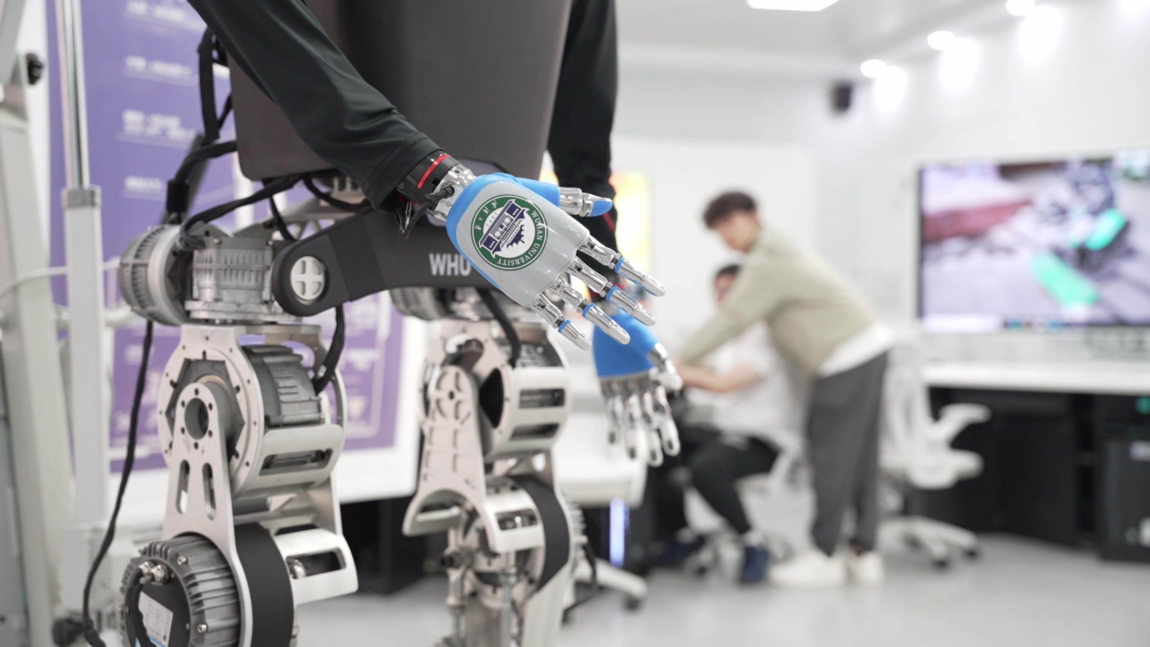 人形机器人（无包装版）[00_02_16][20251011-134556]