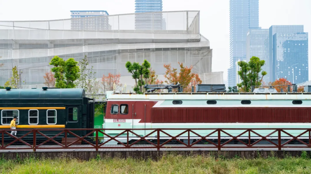 武汉人“破防”：这个老地方藏着心跳，正适合秋天去！