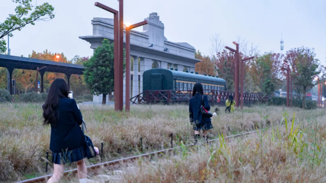 武汉人“破防”：这个老地方藏着心跳，正适合秋天去！