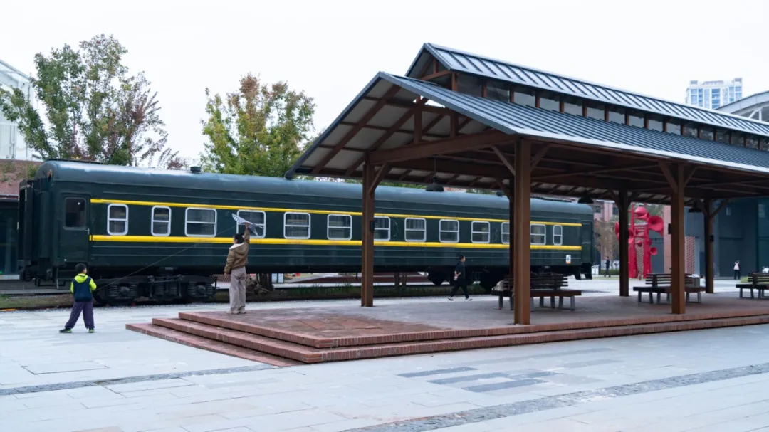 武汉人“破防”：这个老地方藏着心跳，正适合秋天去！