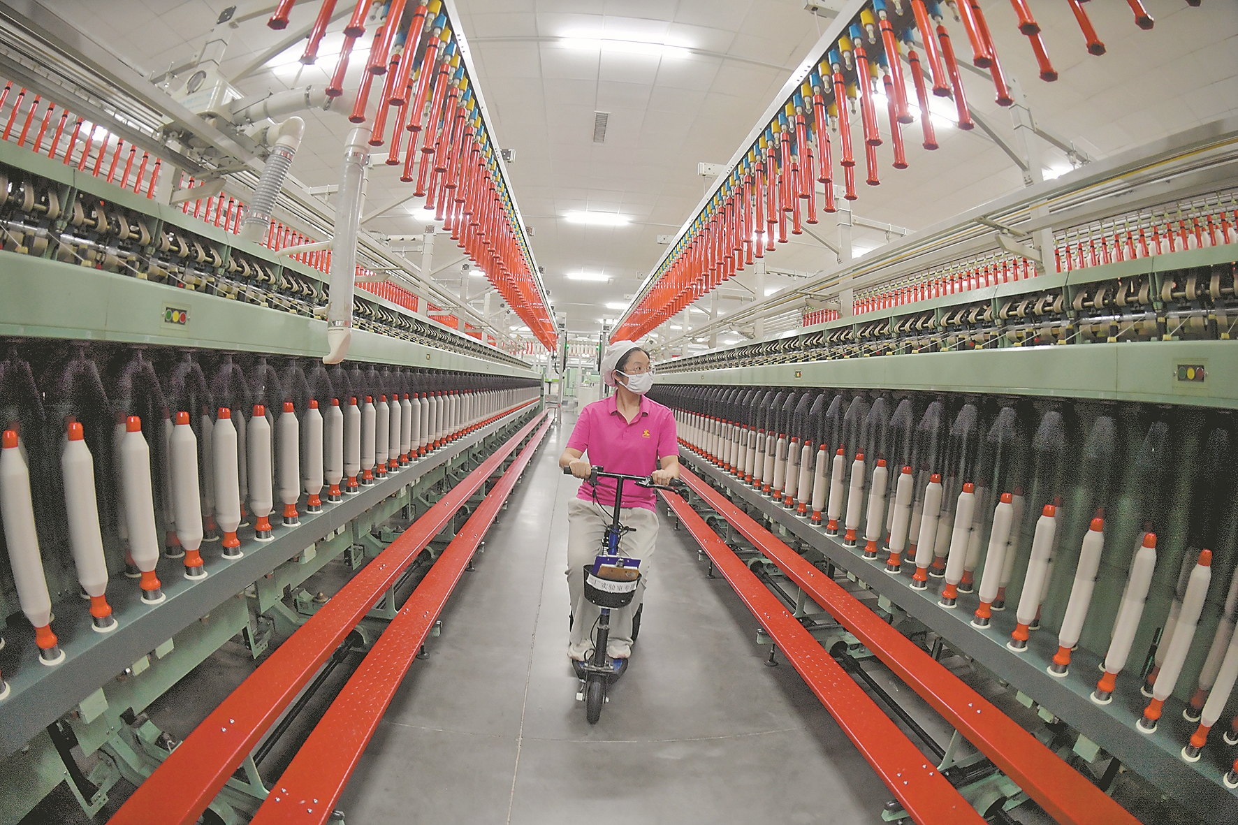 科技赋能产业发展。