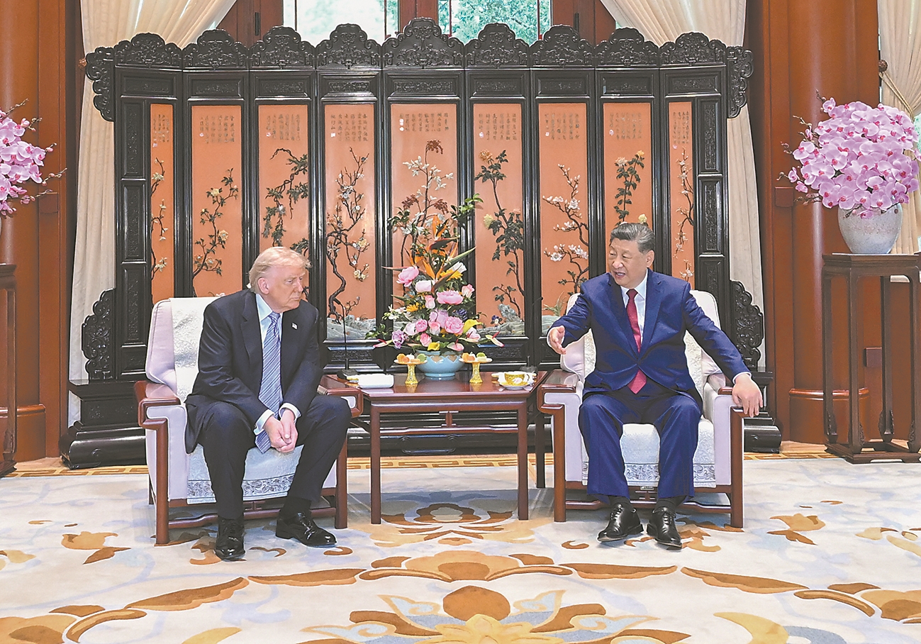 5月15日上午,国家主席习近平在中南海同美国总统特朗普举行小范围会晤。 新华社 发