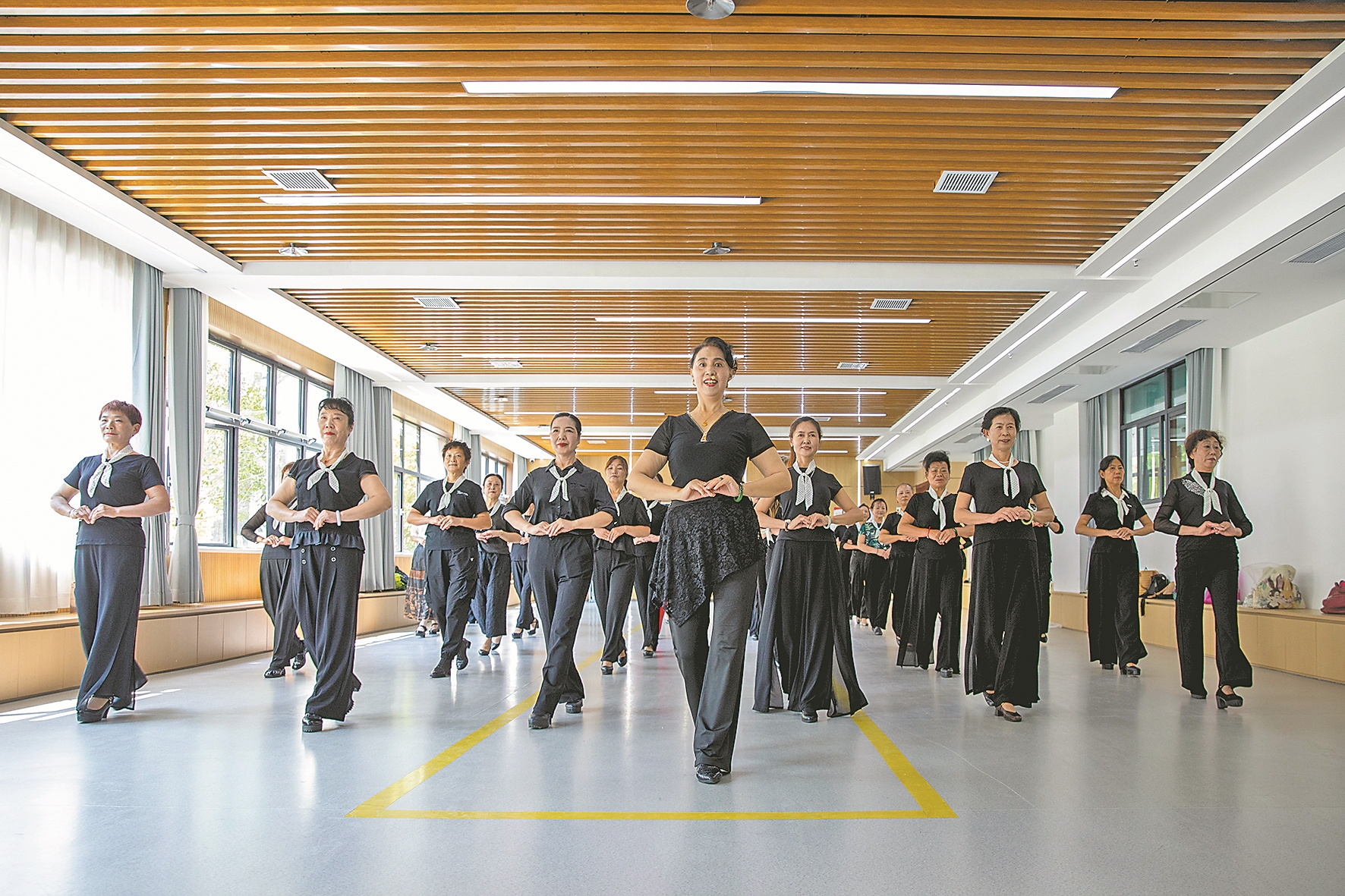 模特班学员表演