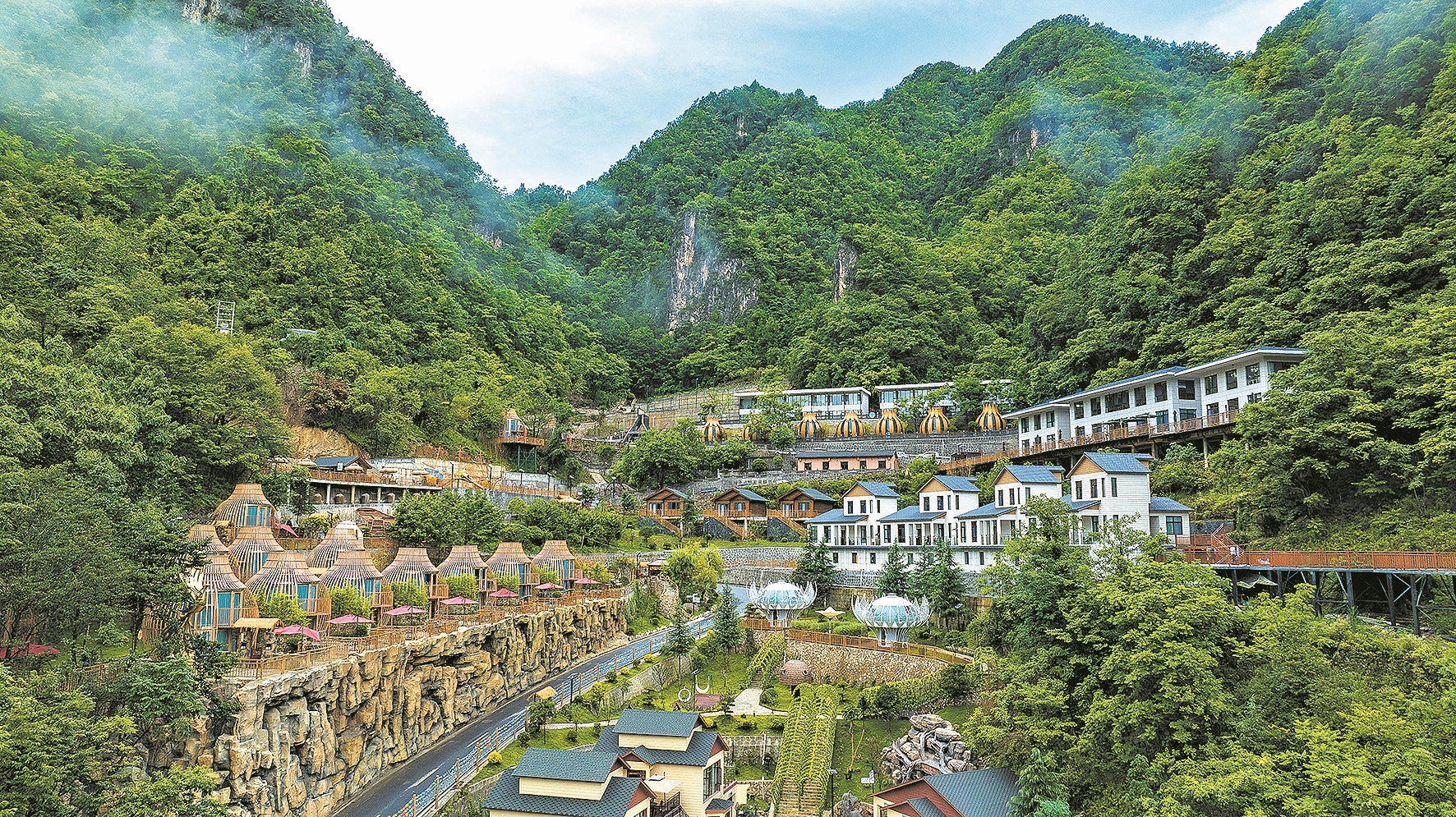 尧治河民宿。