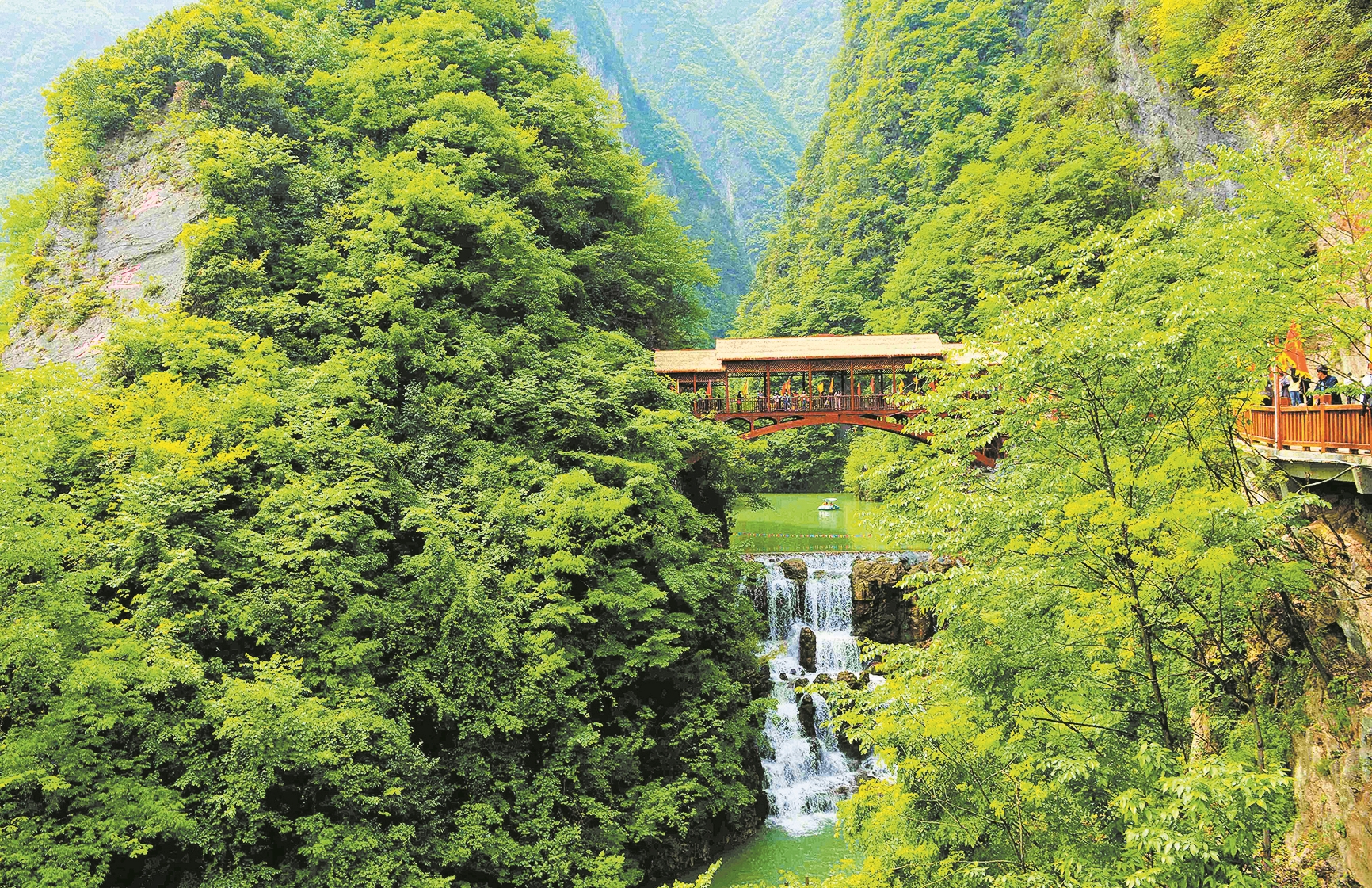 五道峡景区(AAAA)。
