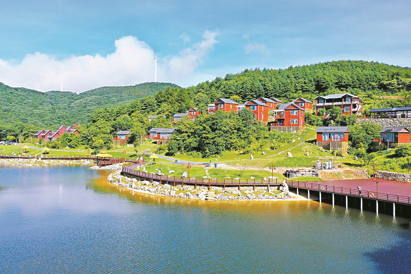 横冲景区(AAAA)木屋区。